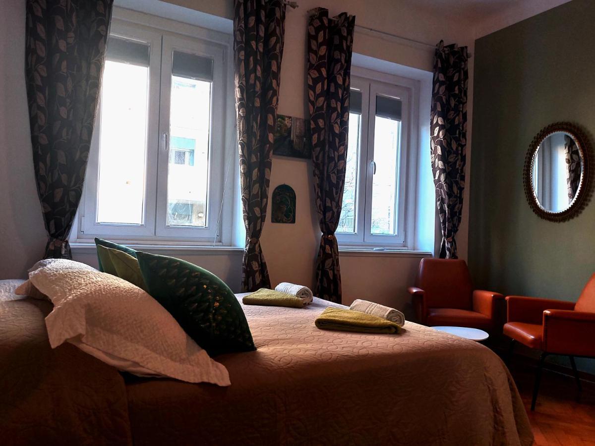 Bed & Chic Bed & Breakfast Trieste Exterior photo